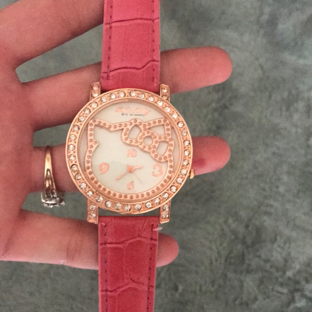 NWT rose gold diamond face Hello Kitty watch